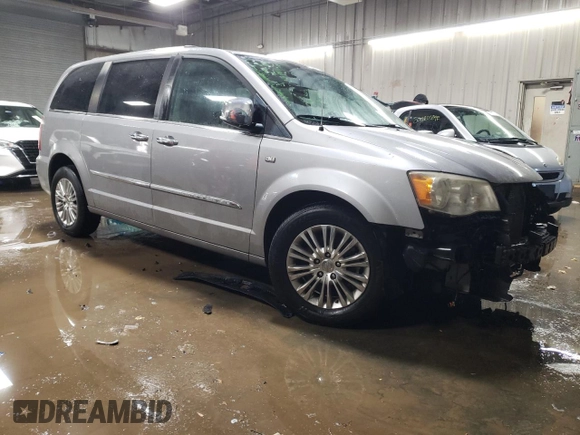 2014 Chrysler Town & Country Touring-L with VIN 2C4RC1CG8ER225017, listed as a Copart auction lot 88075505 with 158,392 mi miles and Salvage Title. Bid and sale history available at carsss.com. Image 4.