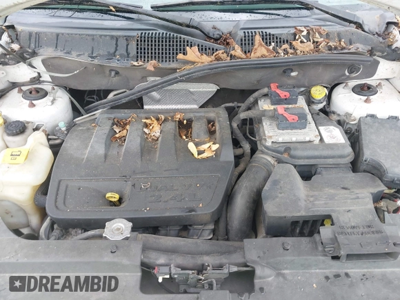 2011 Jeep Compass Latitude with VIN 1J4NT1FB1BD192076, listed as a IAAI auction lot 42121930 with 148,548 mi miles. Bid and sale history available at carsss.com. Image 10.