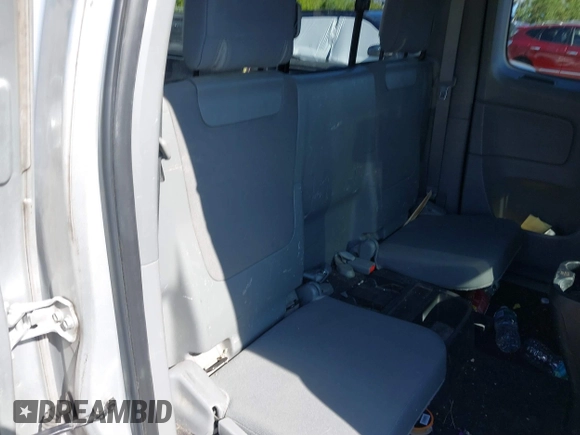 2013 Toyota Tacoma with VIN 5TFTX4CN5DX035346, listed as a IAAI auction lot 41169986 with 177,513 mi miles and . Bid and sale history available at DreamBid. Image 8.