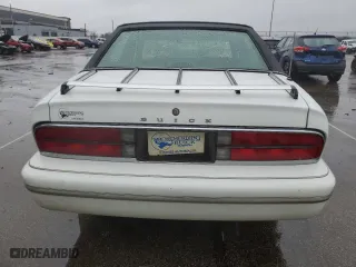 1995 Buick Park Avenue with VIN 1G4CW52K2SH634448, listed as a Copart auction lot 85065714 with 27,150 mi miles and Clean Title. Bid and sale history available at carsss.com. Image 6.