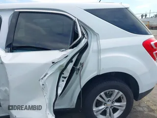 2017 Chevrolet Equinox LS z VIN 2GNALBEK3H1527409, wystawiony jako IAAI lot #41889347 z przebiegiem 114 037 mil mil oraz . Historia ofert i sprzedaży dostępna na DreamBid. Obrazek 6.