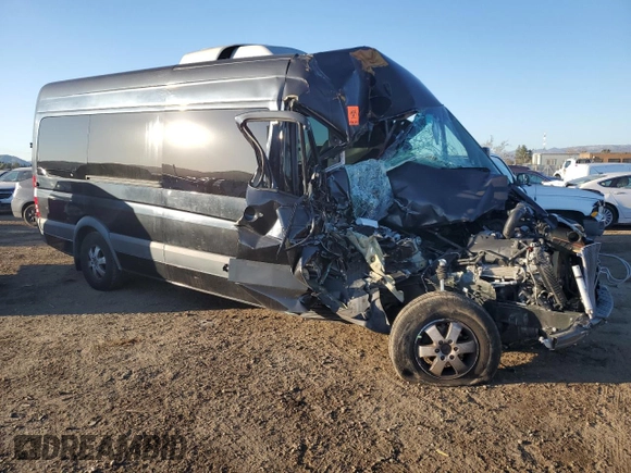 2016 Mercedes-Benz Sprinter with VIN 8BRPE8CD2GE122786, listed as a Copart auction lot 42604725 with Not Provided miles and Salvage Title. Bid and sale history available at DreamBid. Image 4.