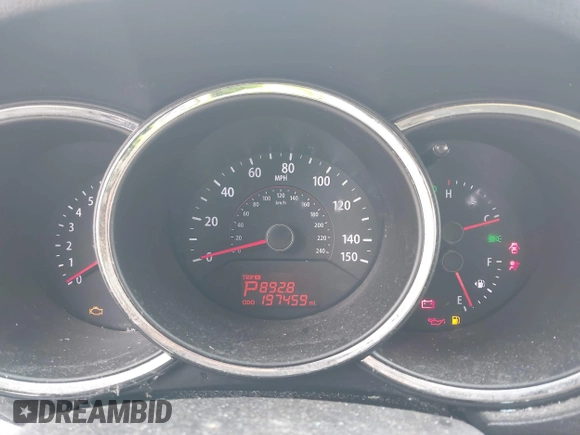 2013 Kia Sorento EX with VIN 5XYKU4A21DG312753, listed as a IAAI auction lot 41033124 with 197,459 mi miles and . Bid and sale history available at carsss.com. Image 7.