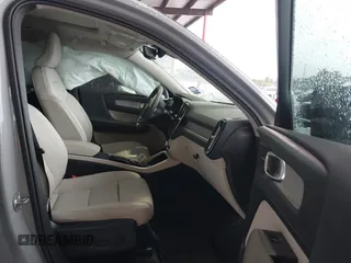 2024 Volvo XC40 с VIN YV4L12UFXR2348830, выставлен на аукционе IAAI как лот 41524099 с пробегом 26 374 миль миль и . История ставок и продаж доступна на DreamBid. Изображение 5.