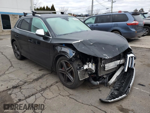 2020 Audi SQ5 Premium Plus with VIN WA1B4AFY1L2023175, listed as a Copart auction lot 45053424 with 54,170 mi miles and Salvage Title. Bid and sale history available at DreamBid. Image 4.