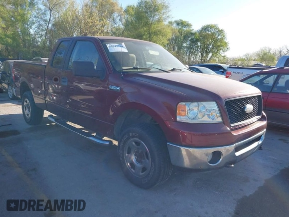 2006 Ford F-150 STX with VIN 1FTRX14W26KB61678, listed as a IAAI auction lot 42043784 with 134,451 mi miles. Bid and sale history available at carsss.com. Image 1.