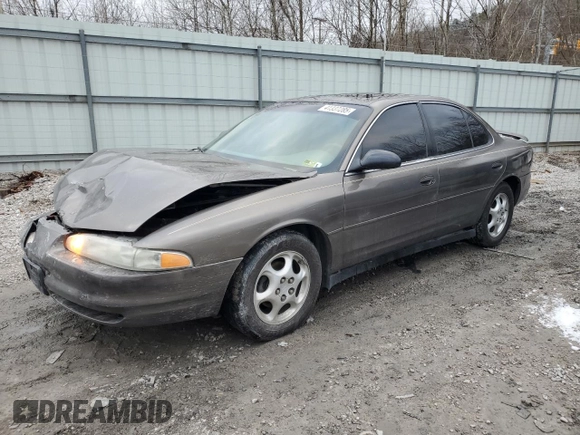 2000 Oldsmobile Intrigue GX z VIN 1G3WH52HXYF103020, wystawiony jako Copart lot #41337285 z przebiegiem 143 182 mil mil oraz Szkody całkowita. Historia ofert i sprzedaży dostępna na DreamBid. Obrazek 1.