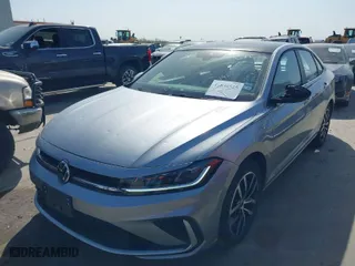 2025 Volkswagen Jetta SE with VIN 3VW7X7BU7SM017863, listed as a IAAI auction lot 41846525 with 7,490 mi miles. Bid and sale history available at carsss.com. Image 2.