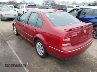 2004 Volkswagen Jetta GL with VIN 3VWRK69M04M064629, listed as a IAAI auction lot 41540890 with 170,989 mi miles and . Bid and sale history available at DreamBid. Image 3.