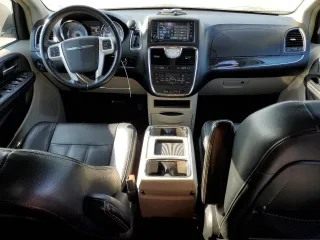 2014 Chrysler Town & Country Touring with VIN 2C4RC1BG3ER443061, listed as a Copart auction lot 73010804 with 138,717 mi miles and Clean Title. Bid and sale history available at DreamBid. Image 8.