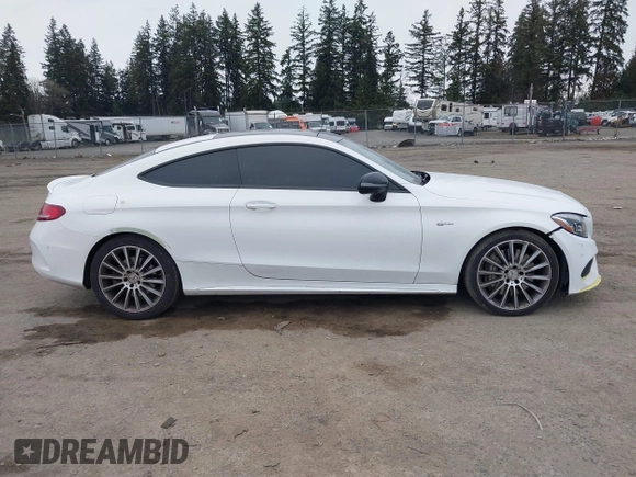 2017 Mercedes-Benz C 43 AMG with VIN WDDWJ6EB5HF489885, listed as a IAAI auction lot 41622994 with 77,547 mi miles and . Bid and sale history available at carsss.com. Image 13.
