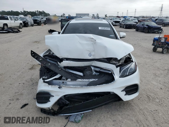 2017 Mercedes-Benz E-Class E 300 Luxury with VIN WDDZF4JB4HA181189, listed as a Copart auction lot 44583495 with 95,982 mi miles and Salvage Title. Bid and sale history available at carsss.com. Image 5.