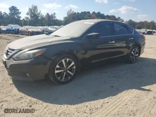 2017 Nissan Altima 2.5 SR with VIN 1N4AL3APXHC139786, listed as a Copart auction lot 75619894 with 140,350 mi miles and Salvage Title. Bid and sale history available at carsss.com. Image 1.