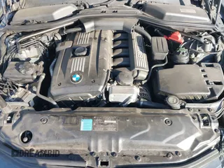 2009 BMW 5 Series 528i with VIN WBANU53519C118596, listed as a IAAI auction lot 41482725 with 130,975 mi miles and . Bid and sale history available at carsss.com. Image 10.