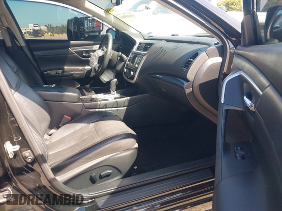 2018 Nissan Altima S with VIN 1N4AL3AP8JC109000, listed as a IAAI auction lot 41669061 with 238,560 mi miles and . Bid and sale history available at DreamBid. Image 5.