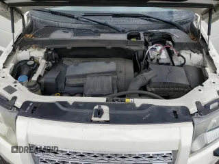 2009 Land Rover LR2 HSE with VIN SALFR24NX9H119067, listed as a Copart auction lot 50833565 with 177,234 mi miles and Clean title. Bid and sale history available at DreamBid. Image 12.