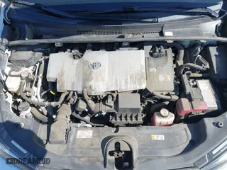 2020 Toyota Prius L Eco with VIN JTDKARFU3L3124142, listed as a IAAI auction lot 41726512 with 275,963 mi miles. Bid and sale history available at carsss.com. Image 10.