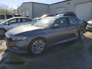 2018 Honda Accord Touring z VIN 1HGCV3F93JA016681, wystawiony jako Copart lot #87526485 z przebiegiem 128 921 mil mil oraz Szkoda całkowita • Salvage title. Historia ofert i sprzedaży dostępna na DreamBid. Obrazek 1.
