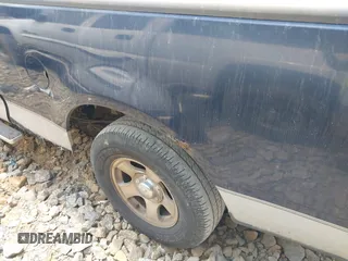 2003 Ford F-150 XL with VIN 1FTRX17W33NA65385, listed as a IAAI auction lot 42588871 with 250,273 mi miles and . Bid and sale history available at DreamBid. Image 6.