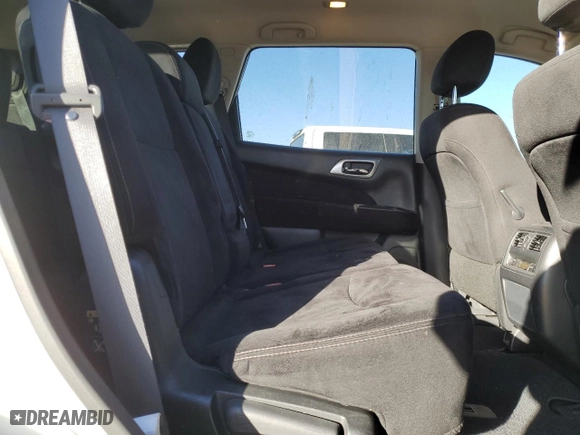 2014 Nissan Pathfinder Platinum with VIN 5N1AR2MN1EC684778, listed as a Copart auction lot 50993055 with NaN miles and Clean Title. Bid and sale history available at carsss.com. Image 11.