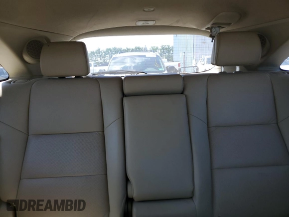 2015 Acura RDX Technology с VIN 5J8TB4H5XFL019789, выставлен на аукционе Copart как лот 58812385 с пробегом 126 194 миль миль и Списание • Salvage title. История ставок и продаж доступна на DreamBid. Изображение 10.