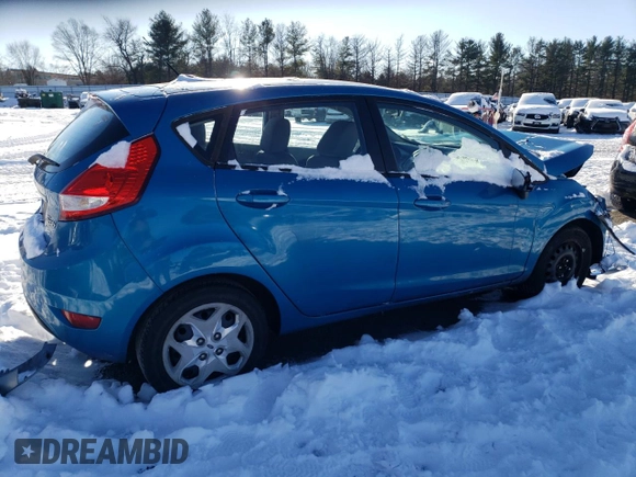 2012 Ford Fiesta SE z VIN 3FADP4EJ2CM139818, wystawiony jako Copart lot #87392534 z przebiegiem 162 756 mil mil oraz Szkoda całkowita • Salvage title. Historia ofert i sprzedaży dostępna na DreamBid. Obrazek 3.