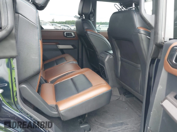 2021 Ford Bronco z VIN 1FMEE5DP2MLA89419, wystawiony jako IAAI lot #42346223 z przebiegiem Nie podano mil oraz . Historia ofert i sprzedaży dostępna na DreamBid. Obrazek 8.