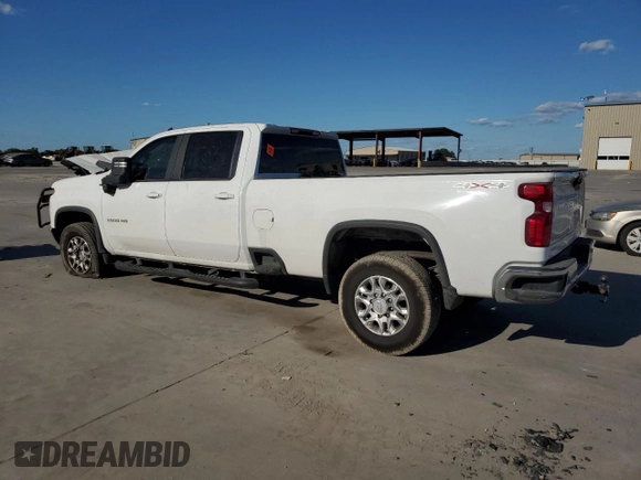 2020 Chevrolet Silverado 3500HD LT with VIN 1GC4YTE75LF205106, listed as a Copart auction lot 71896734 with 0 mi miles and Salvage Title. Bid and sale history available at carsss.com. Image 2.