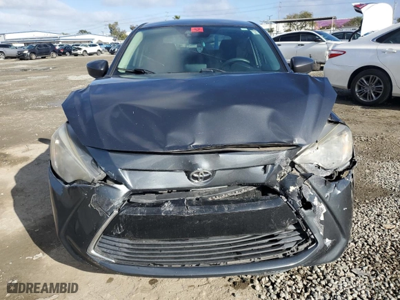 2017 Toyota Yaris iA with VIN 3MYDLBYV7HY182660, listed as a Copart auction lot 49681355 with 0 mi miles and Salvage Title. Bid and sale history available at carsss.com. Image 5.