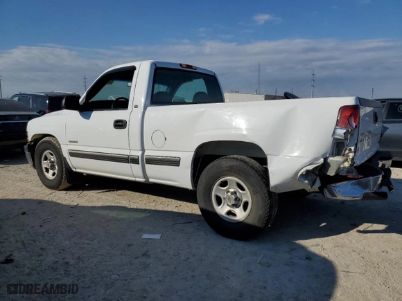 2000 Chevrolet Silverado 1500 with VIN 1GCEC14WXYZ168494, listed as a Copart auction lot 88783285 with 313,153 mi miles and Salvage Title. Bid and sale history available at carsss.com. Image 2.