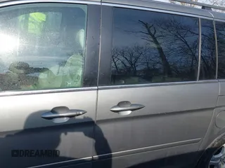2007 Honda Odyssey EX-L z VIN 5FNRL38717B070328, wystawiony jako IAAI lot #41696829 z przebiegiem 171 229 mil mil oraz . Historia ofert i sprzedaży dostępna na DreamBid. Obrazek 14.