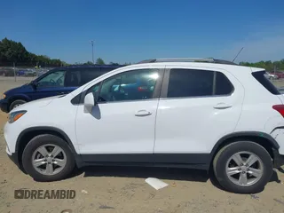 2020 Chevrolet Trax LT z VIN KL7CJLSB9LB316058, wystawiony jako IAAI lot #42084196 z przebiegiem 61 921 mil mil oraz . Historia ofert i sprzedaży dostępna na DreamBid. Obrazek 14.