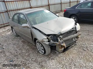 2003 Honda Civic EX with VIN 2HGES267X3H605032, listed as a IAAI auction lot 41813033 with 195,969 mi miles. Bid and sale history available at carsss.com. Image 1.
