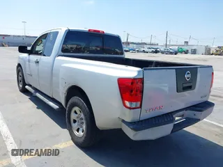 2006 Nissan Titan SE with VIN 1N6AA06A06N542516, listed as a IAAI auction lot 42736458 with 157,824 mi miles and . Bid and sale history available at DreamBid. Image 3.
