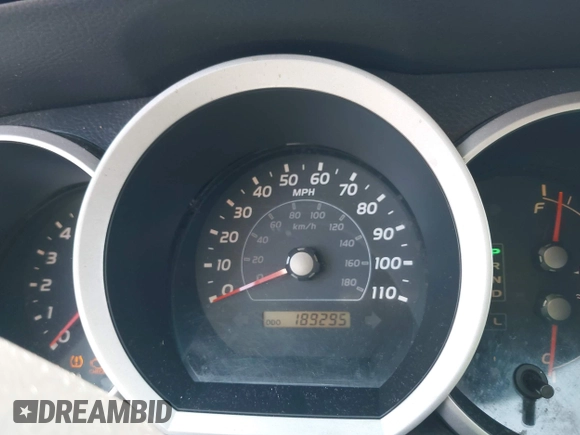 2007 Toyota 4Runner SR5 with VIN JTEZU14R878089768, listed as a IAAI auction lot 41997364 with 189,295 mi miles and . Bid and sale history available at DreamBid. Image 7.