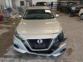 2019 Nissan Altima S z VIN 1N4BL4BV4KC170921, wystawiony jako IAAI lot #41232592 z przebiegiem 83 366 mil mil oraz . Historia ofert i sprzedaży dostępna na DreamBid. Obrazek 12.