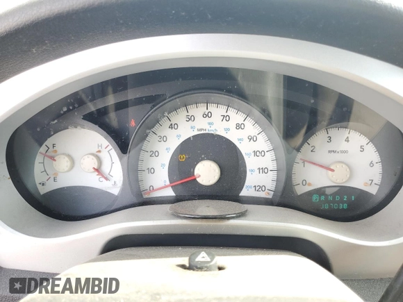 2008 Mitsubishi Raider LS z VIN 1Z7HC28K48S620012, wystawiony jako Copart lot #83677134 z przebiegiem 187 038 mil mil oraz Szkoda całkowita • Salvage title. Historia ofert i sprzedaży dostępna na DreamBid. Obrazek 9.