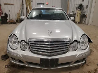 2007 Mercedes-Benz E 550 with VIN WDBUF90X97X214955, listed as a Copart auction lot 86971334 with 144,097 mi miles and Non Repairable. Bid and sale history available at carsss.com. Image 5.