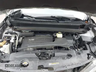 2018 Nissan Pathfinder S z VIN 5N1DR2MM8JC602270, wystawiony jako IAAI lot #42118978 z przebiegiem 114 854 mil mil oraz . Historia ofert i sprzedaży dostępna na DreamBid. Obrazek 10.