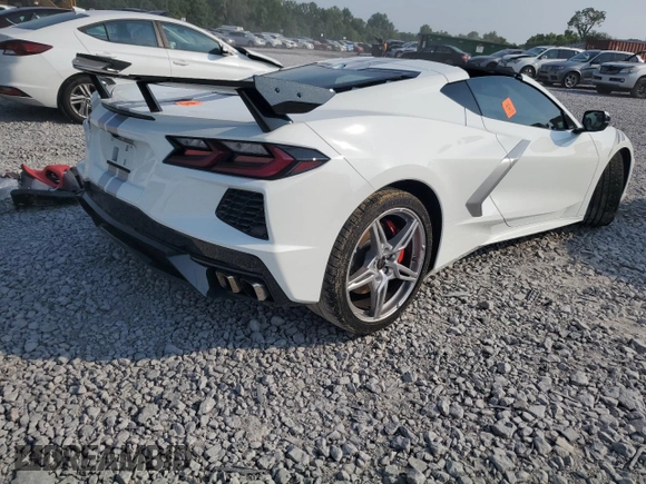 2021 Chevrolet Corvette 2LT with VIN 1G1YB2D47M5120014, listed as a Copart auction lot 61862085 with Not provided miles and Salvage title. Bid and sale history available at DreamBid. Image 3.