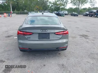 2023 Audi A5 Sportback S line Premium Plus z VIN WAUFACF56PA038023, wystawiony jako IAAI lot #42074137 z przebiegiem 15 998 mil mil oraz . Historia ofert i sprzedaży dostępna na DreamBid. Obrazek 16.