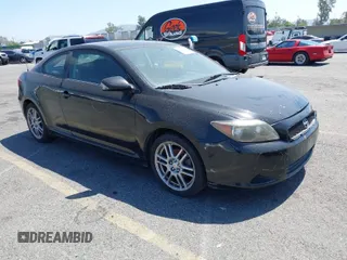 2007 Scion tC Spec with VIN JTKDE177370167757, listed as a IAAI auction lot 42011334 with 147,383 mi miles. Bid and sale history available at carsss.com. Image 1.