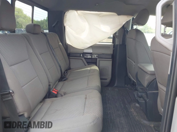 2022 Ford F-250 XL z VIN 1FT7W2BN8NEC43616, wystawiony jako IAAI lot #42263094 z przebiegiem 33 686 mil mil oraz . Historia ofert i sprzedaży dostępna na DreamBid. Obrazek 8.