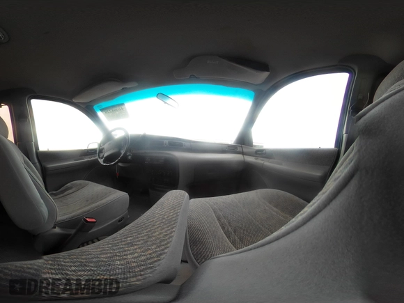 1995 Ford Windstar GL z VIN 2FMDA5149SBC55420, wystawiony jako IAAI lot #42068228 z przebiegiem 187 824 mil mil oraz . Historia ofert i sprzedaży dostępna na DreamBid. Obrazek 18.