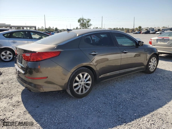 2015 Kia Optima EX with VIN 5XXGN4A7XFG360340, listed as a Copart auction lot 53331375 with 217,331 mi miles and Salvage Title. Bid and sale history available at carsss.com. Image 3.