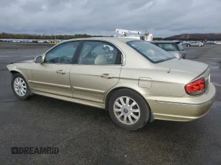 2003 Hyundai Sonata GLS with VIN KMHWF35H23A803752, listed as a Copart auction lot 79953044 with 105,538 mi miles and Salvage Title. Bid and sale history available at carsss.com. Image 2.