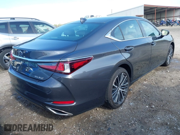 2024 Lexus ES with VIN 58ADZ1B11RU162829, listed as a IAAI auction lot 41930163 with 27,631 mi miles. Bid and sale history available at carsss.com. Image 4.