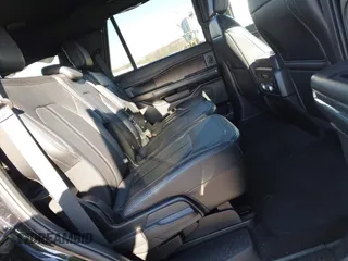 2019 Ford Expedition Limited with VIN 1FMJU1KT9KEA19444, listed as a IAAI auction lot 41892504 with 87,402 mi miles. Bid and sale history available at carsss.com. Image 8.