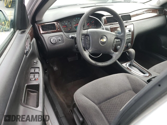 2015 Chevrolet Impala LS with VIN 2G1WA5E32F1123103, listed as a Copart auction lot 56298335 with 176,800 mi miles and Salvage title. Bid and sale history available at DreamBid. Image 8.