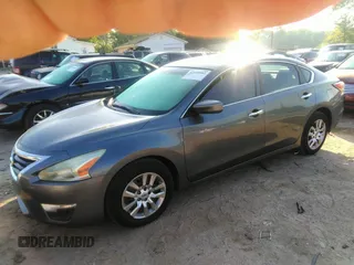 2014 Nissan Altima 2.5 S with VIN 1N4AL3APXEN216950, listed as a IAAI auction lot 42169002 with 261,982 mi miles. Bid and sale history available at carsss.com. Image 2.